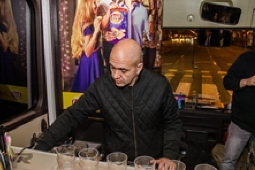 Partybusz musikkillers Lays promociós kampány